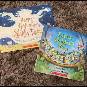 🎃Scholastic Halloween Books